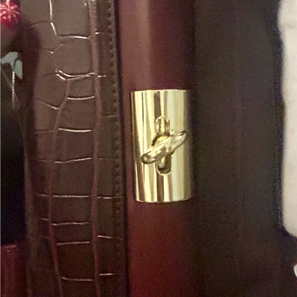 Purse - Picture 4 of 4